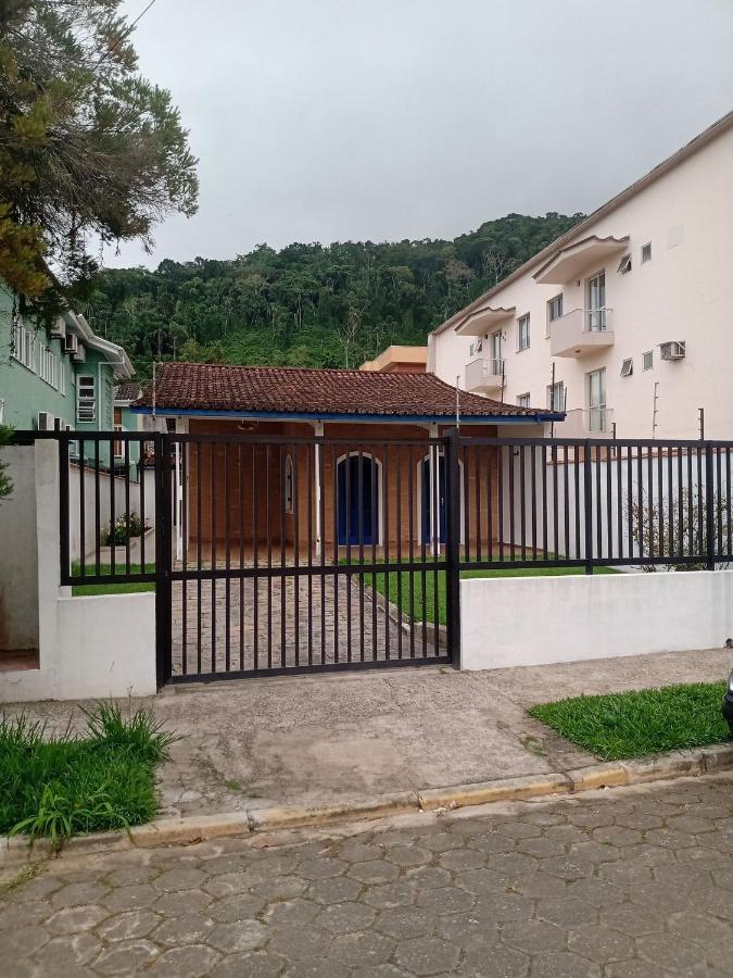 فيلا أوباتوبافي Casa Praia Grande Com Churrasqueira المظهر الخارجي الصورة